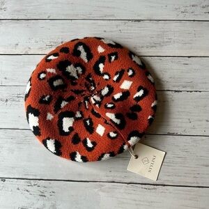 NWT Ladies Leopard Print Beret